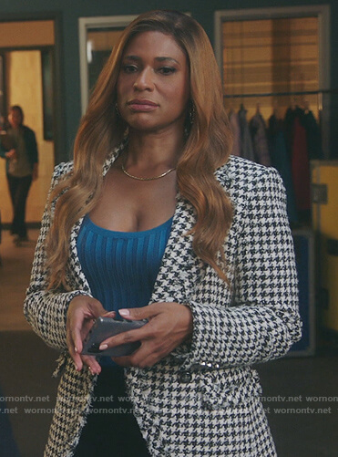 Mika's houndstooth blazer on Kenan