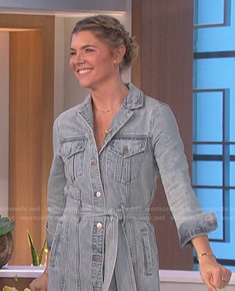 Amanda's denim shirtdress on The Talk
