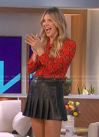 Amanda's red leopard print blouse and pleated leather skirt on The Talk