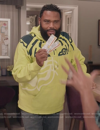 Andre's lime tiger print hoodie on Black-ish