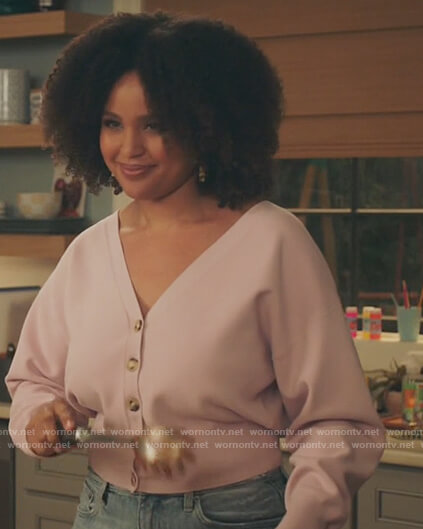 Janay's pink cardigan on Kenan