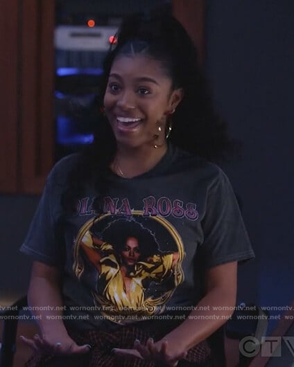 Jojo's black Diane Ross graphic tee on Queens