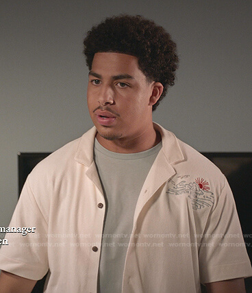 Junior's ivory embroidered short sleeve shirt on Black-ish