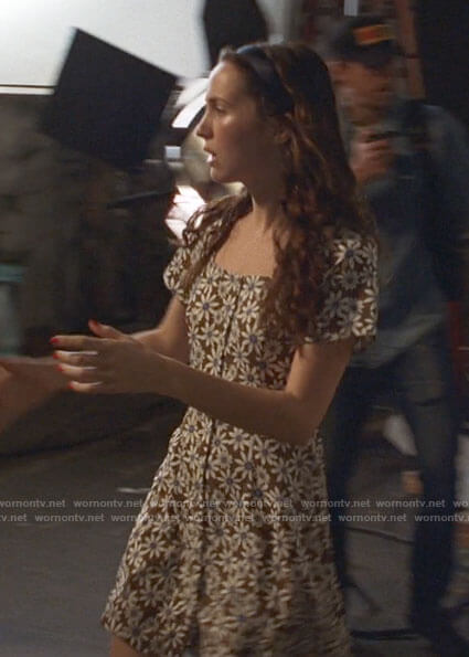 Lexi's daisy print dress on Euphoria