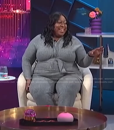 Loni's grey knit jumpsuit on E! News Daily Pop