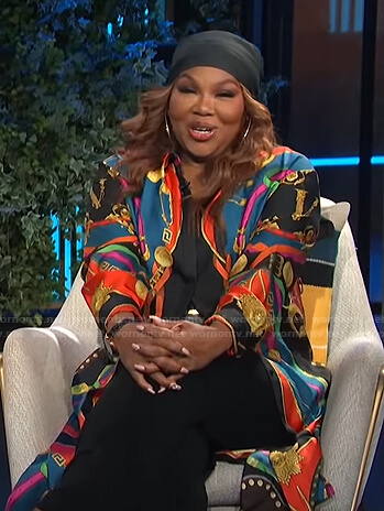 Mona Scott-Young’s belt print kimono on E! News Daily Pop
