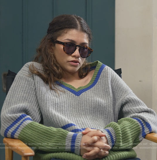 Rue's grey colorblock v-neck varsity sweater on Euphoria