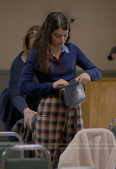 Sam's blue polo top and plaid pants on Single Drunk Female
