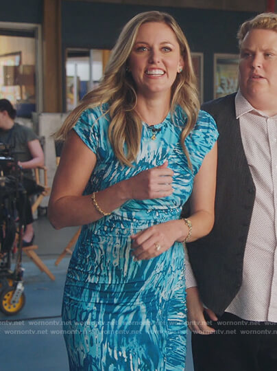 Tami's blue printed ruched dress on Kenan