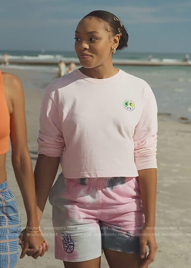 Nikki's pink tie dye sweatshirt and shorts on Our Kind of People