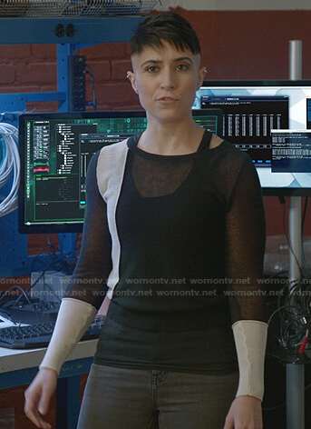 Zola's black and white colorblock sweater on Bull