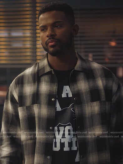 Aaron's black plaid shirt on Grown-ish