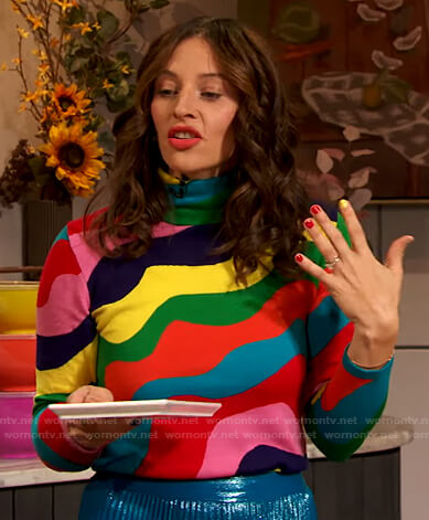Amirah Kassem's rainbow wavy stripe sweater on The Drew Barrymore Show