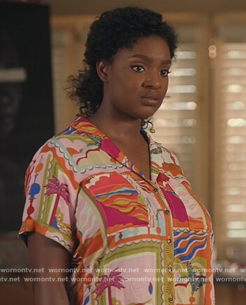 Bridgette's printed shirt on The Kings of Napa