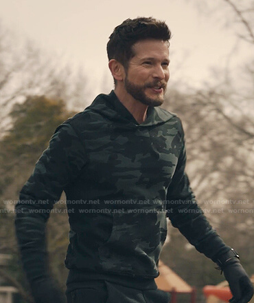 Conrad's black camo hoodie on The Resident