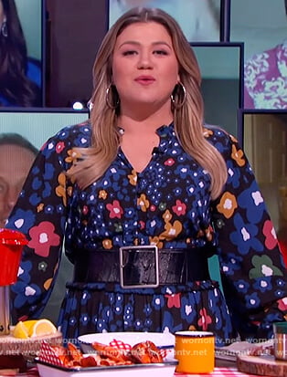 Kelly's multicolored floral print dress on The Kelly Clarkson Show