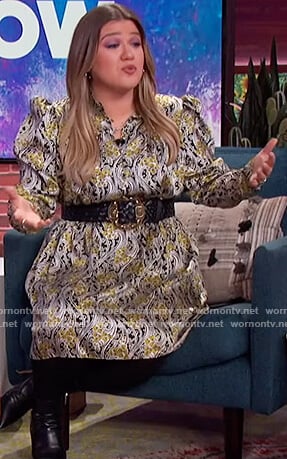 Kelly's black paisley print mini dress on The Kelly Clarkson Show
