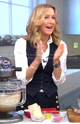 Lara's navy sailor pants on Good Morning America