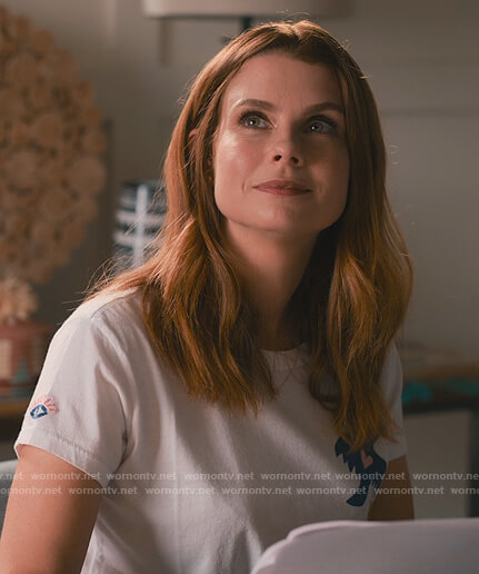 Maddie's white bird graphic tee on Sweet Magnolias