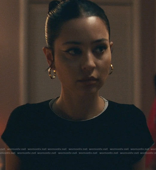 Maddy's black lace trim tee on Euphoria