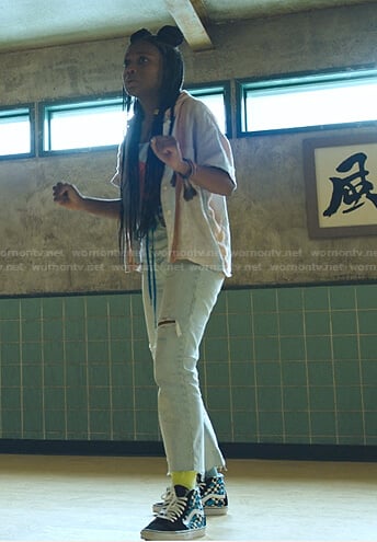 Naomi's stiped short sleeve shirt  on Naomi