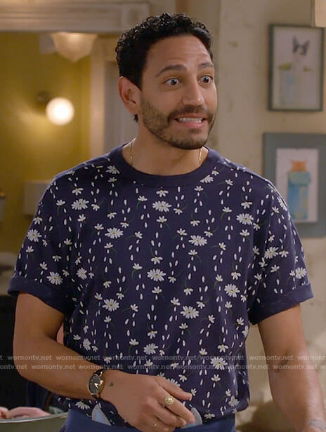 Oscar's navy daisy print tee on Call Me Kat
