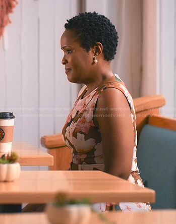 Peggy's brown floral sleeveless dress on Sweet Magnolias
