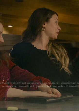 Rachel's black cutout sleeve dress on Inventing Anna