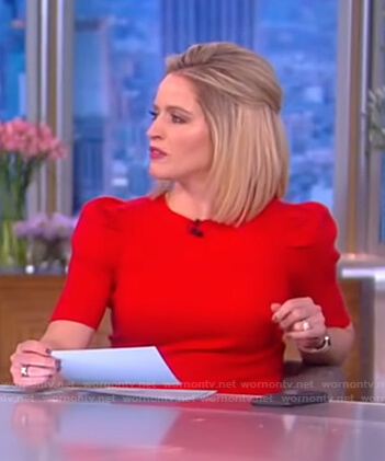 Sara's red ribbed puff sleeve top on The View