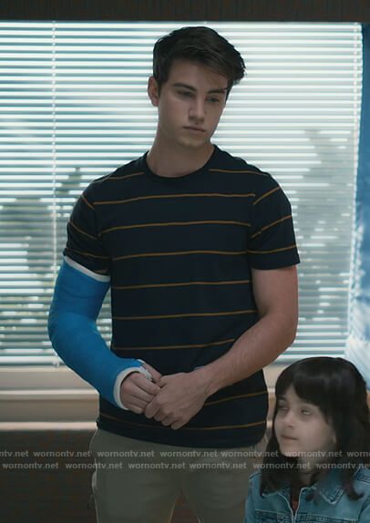Tyler's navy stripe tee on Sweet Magnolias