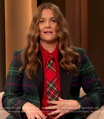 Drew's green plaid blazer and pants on The Drew Barrymore Show