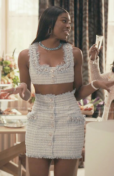 Hilary's blue tweed crop top and skirt set on Bel-Air