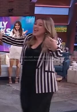 Kelly's black and white stripe blazer on The Kelly Clarkson Show