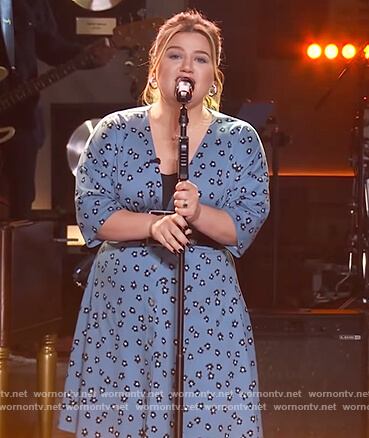 Kelly's blue floral v-neck dress on The Kelly Clarkson Show