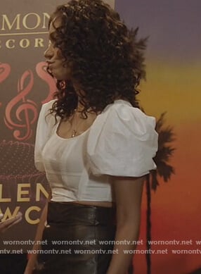 Layla's white puff sleeve crop top on All American