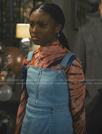 Naomi's pink tie dye turtleneck top on Naomi