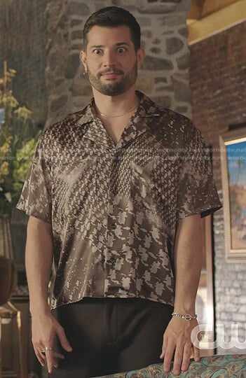 Sam's brown houndstooth print shirt on Dynasty