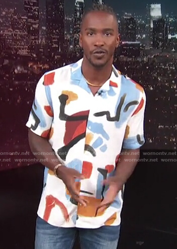 Scott's abstract print short sleeve shirt on Access Hollywood