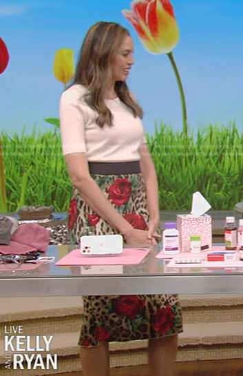 Holly Phillips's leopard floral skirt on Live with Kelly and Ryan