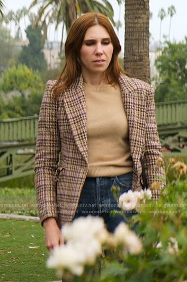 Annie's beige plaid blazer on The Flight Attendant