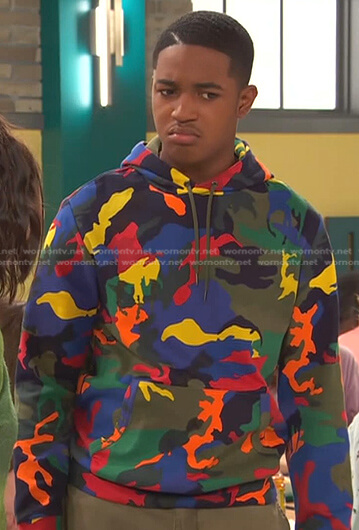 Booker's camo hoodie on Ravens Home