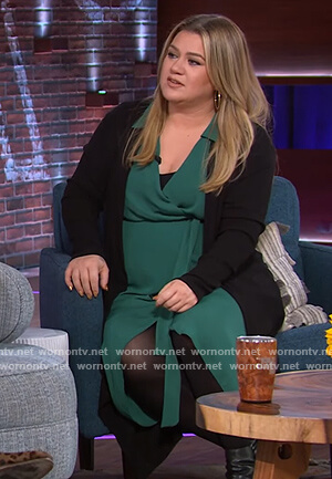 Kelly's green wrap dress on The Kelly Clarkson Show