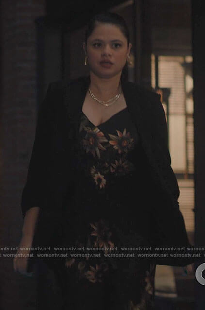 Mel's black floral midi dress on Charmed