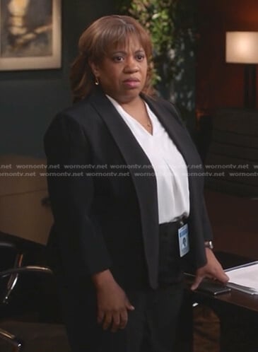Miranda's black shawl collar open jacket on Greys Anatomy