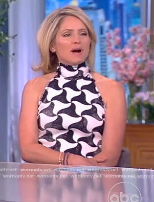 Sara's printed halter neck top on The View