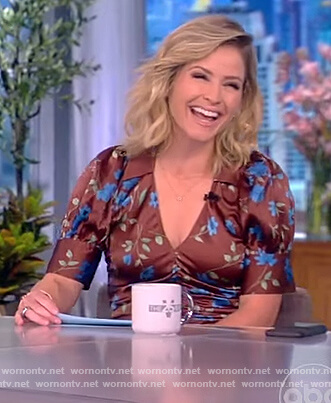 Sara's brown floral ruched dress on The View