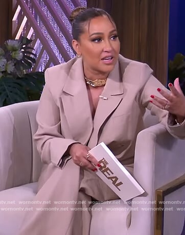 Adrienne's cropped beige blazer on The Real
