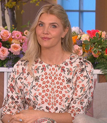 Amanda's white floral print top and skirt on The Talk
