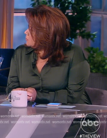 Ana's green satin shirtdress on The View
