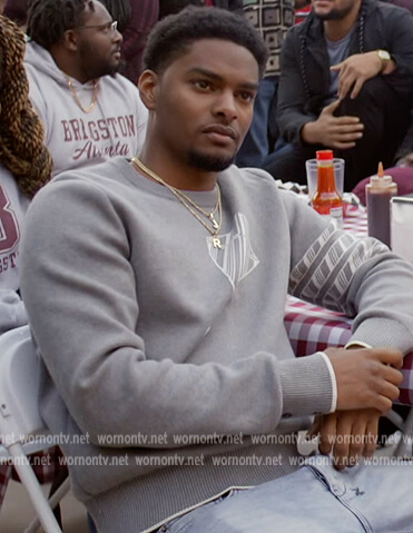 JR's gray kite print sweatshirt on All American Homecoming